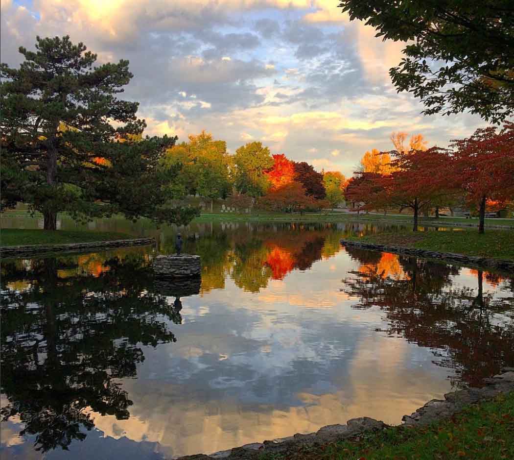 ForestLawn_Pond